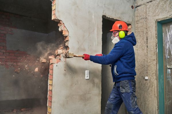 Concrete Wall Demolition in Yonkers